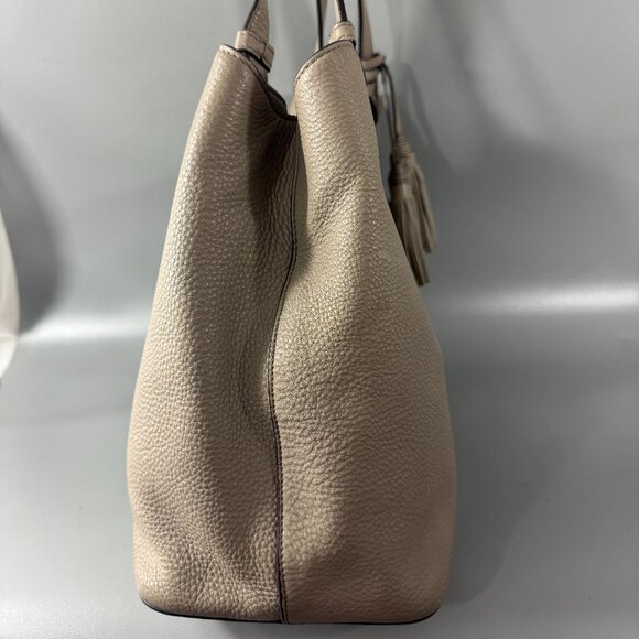 Tory Burch Taylor Triple-Compartment Tote in Chalk Gray - Picture 5 of 14